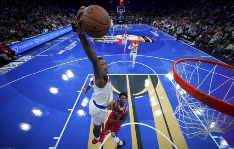 Knicks 76ers Basketball